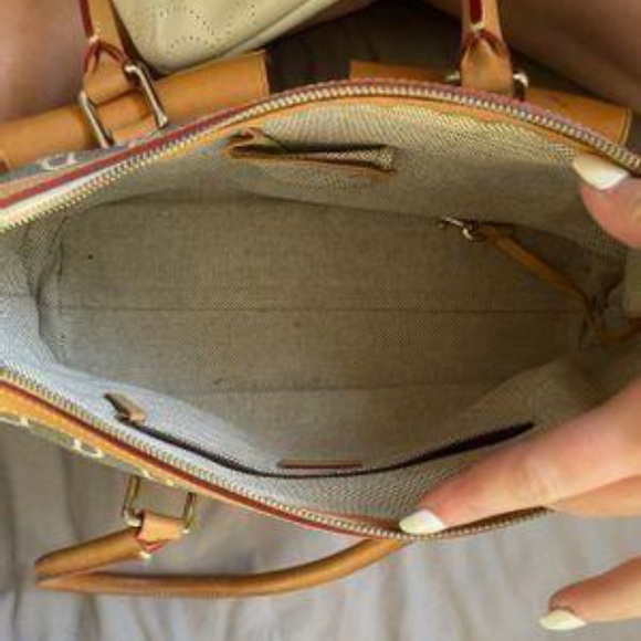 dooney &burke purse - Picture 3 of 8